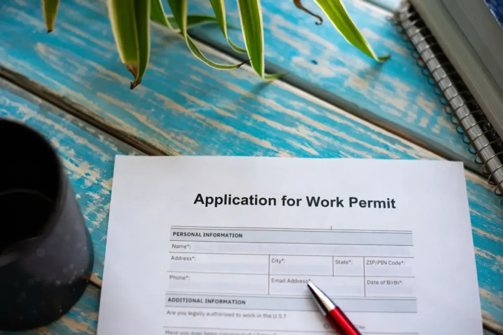Employer of Record (EoR)